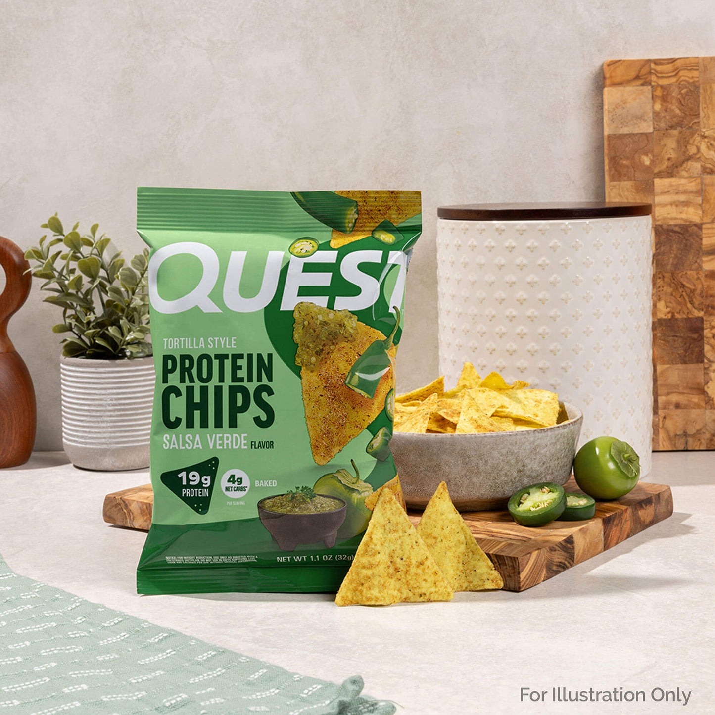 salsa-verde-tortilla-style-protein-chips-d2 qst-016419-salsa-verde-tortilla-style-protein-chips_5.jpg